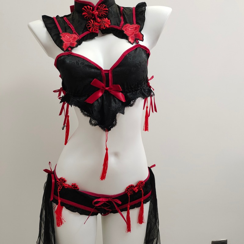 Embroidery Underwear - Ensemble de sous-vêtements brodés en dentelle