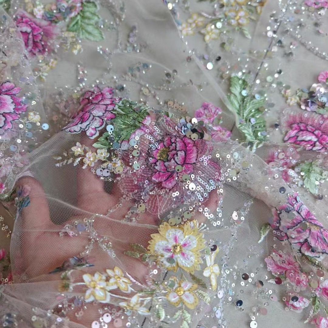 Embroidery Gradient - Tissu en dentelle perlée de luxe