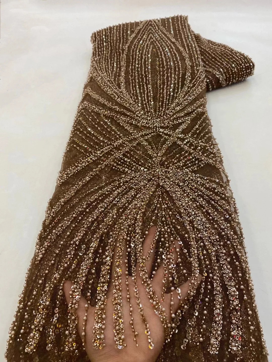 Embroidery Gradient - 2 yards de tissu en dentelle