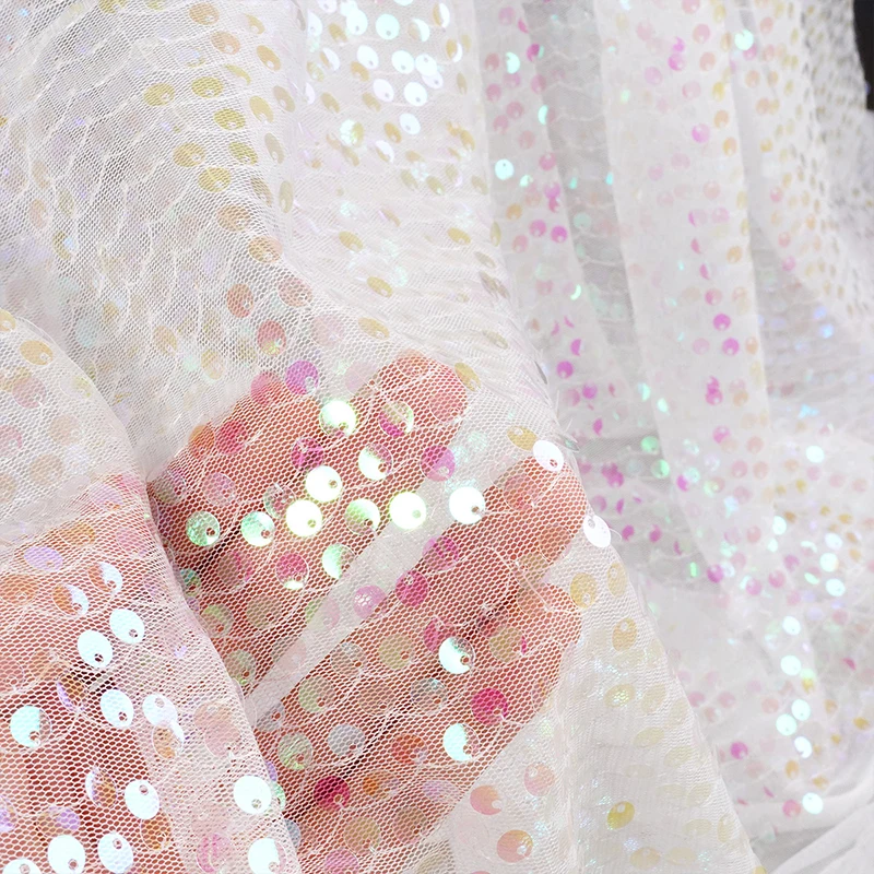Tissu brodé à paillettes arc-e - Embroidery Gradient avis et prix