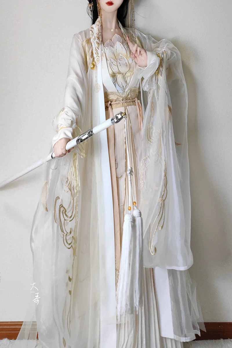Robe Hanfu chinoise pour femme - Embroidery Gradient avis et prix